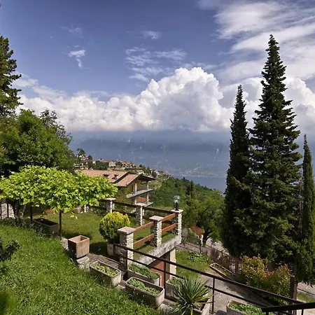 Casa Mamma Gisella - Theater *